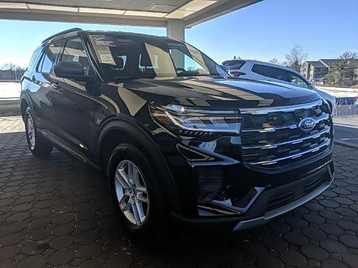 AGATE BLACK METALLIC 2025 Ford Explorer ACTIVE