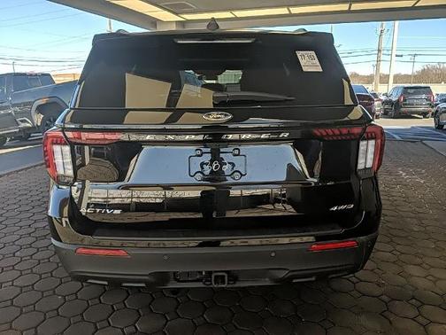 AGATE BLACK METALLIC 2025 Ford Explorer ACTIVE