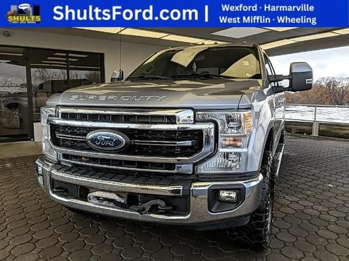 2022 Ford F-350 LARIAT SUPER DUTY