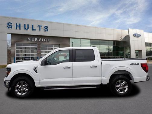 OXFORD WHITE 2025 Ford F-150 XLT