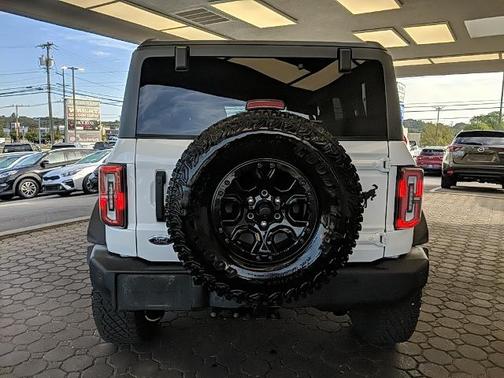 2023 Ford Bronco WILDTRAK