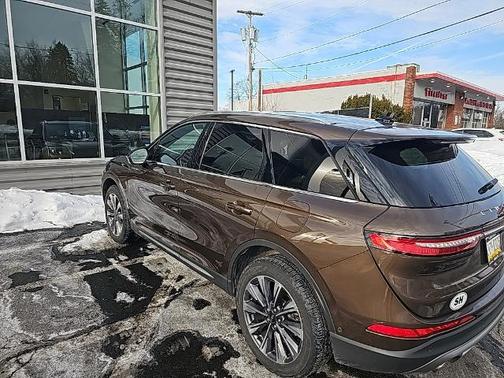 2022 Lincoln Corsair RESERVE