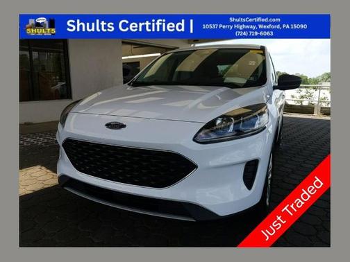 OXFORD WHITE 2022 Ford Escape SE
