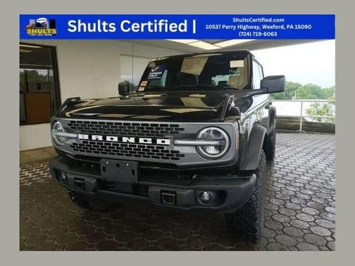 SHADOW BLACK 2025 Ford Bronco BADLANDS