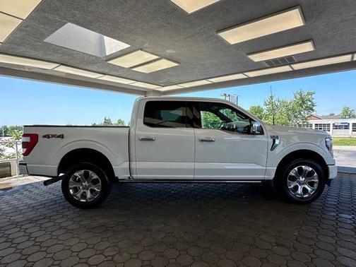 STAR WHITE METALLIC TRICOAT 2023 Ford F-150 PLATINUM