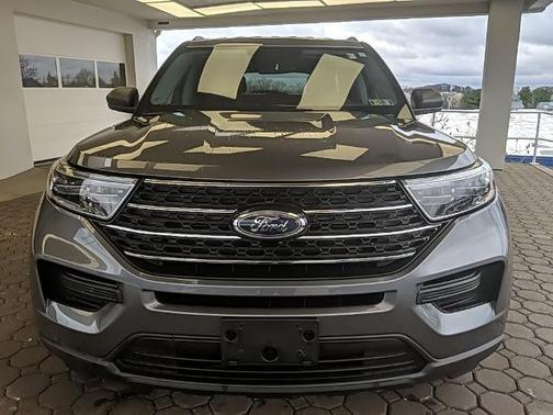CARBONIZED GRAY METALLIC 2023 Ford Explorer XLT