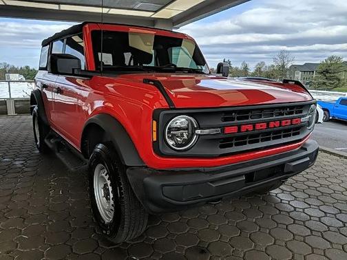 RACE RED 2023 Ford Bronco BASE