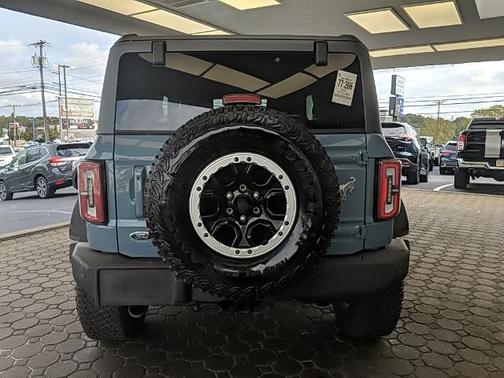 2021 Ford Bronco OUTER BANKS