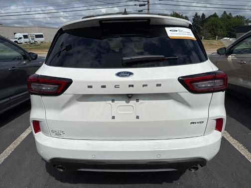 2024 Ford Escape ST-LINE SELECT