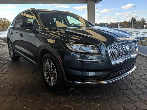 2022 Lincoln Nautilus STANDARD