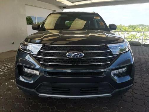 STONE BLUE METALLIC 2024 Ford Explorer XLT