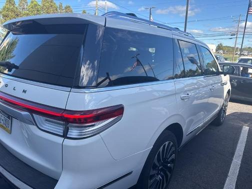2023 Lincoln Navigator BLACK LABEL