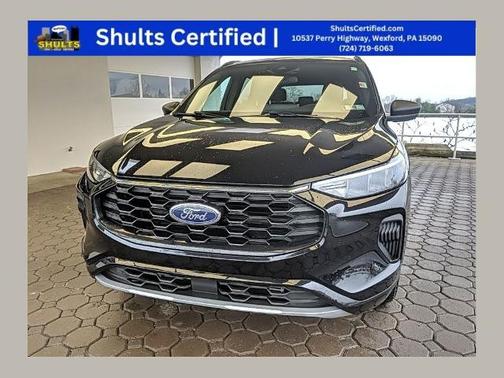 AGATE BLACK METALLIC 2024 Ford Escape ST-LINE