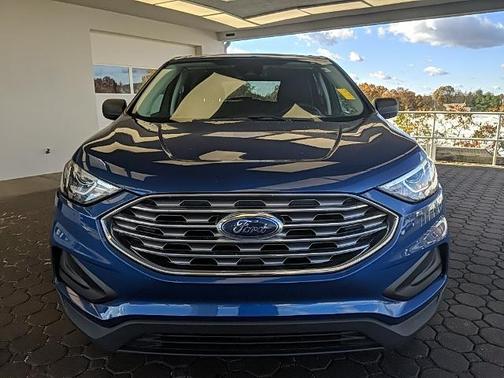 2021 Ford Edge SE