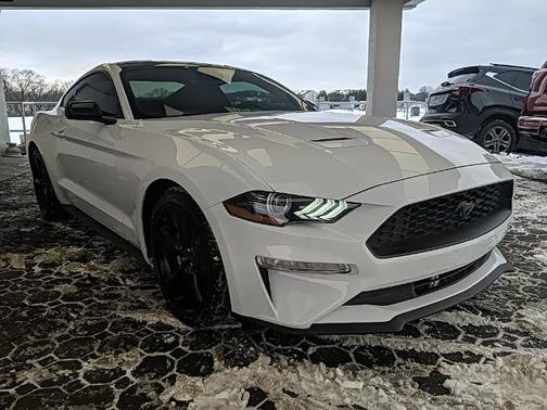 2021 Ford Mustang ECOBOOST