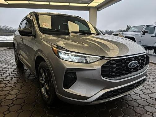 ICONIC SILVER METALLIC 2024 Ford Escape ST-LINE