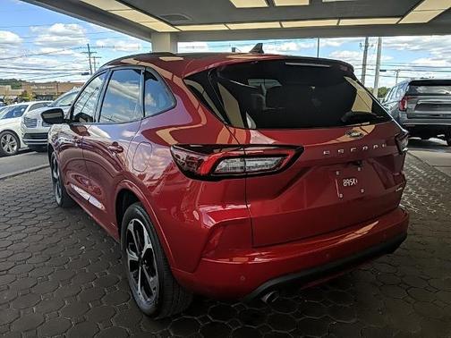 2023 Ford Escape ST-LINE ELITE