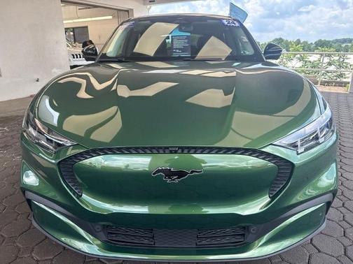 ERUPTION GREEN METALLIC 2024 Ford Mustang Mach-E SELECT