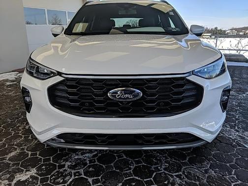 2023 Ford Escape ST-LINE ELITE