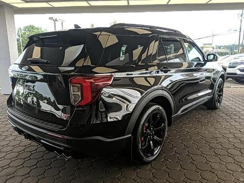 2024 Ford Explorer ST