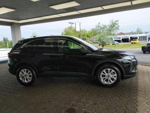 AGATE BLACK METALLIC 2024 Ford Escape ACTIVE