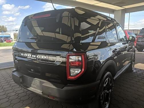 SHADOW BLACK 2021 Ford Bronco Sport OUTER BANKS