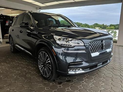 2024 Lincoln Aviator BLACK LABEL