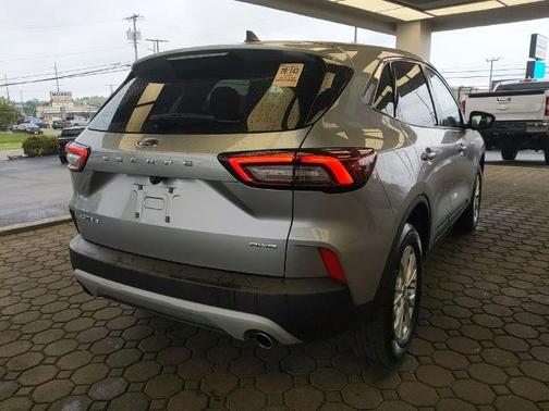 ICONIC SILVER METALLIC 2024 Ford Escape ACTIVE
