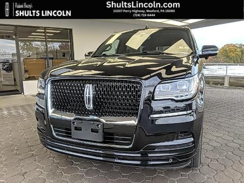 2024 Lincoln Navigator L RESERVE