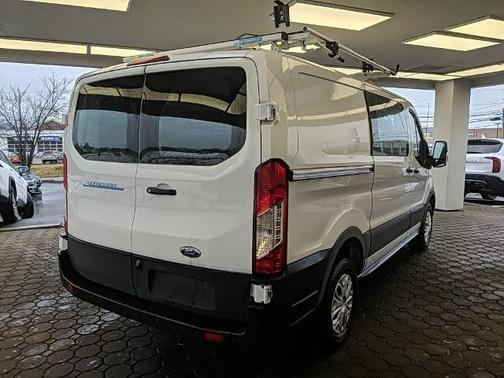 2022 Ford Transit-350 BASE