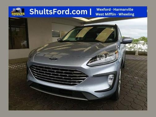 ICED BLUE SILVER METALLIC 2022 Ford Escape TITANIUM