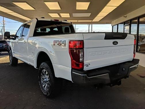 2022 Ford F-350 LARIAT SUPER DUTY