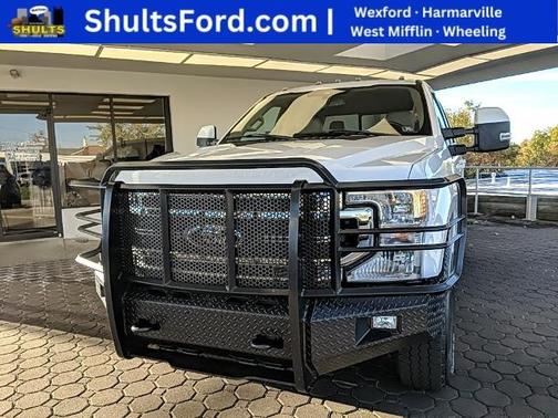 2022 Ford F-350 LARIAT SUPER DUTY