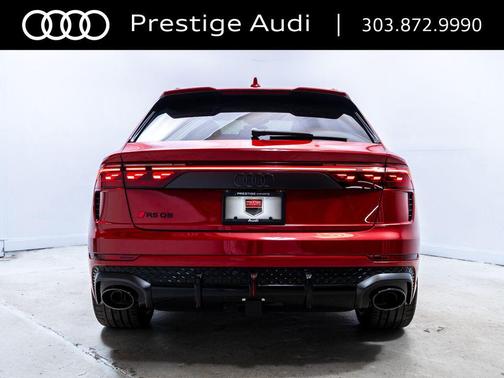 Chili Red Metallic 2026 Audi RS Q8 4.0T
