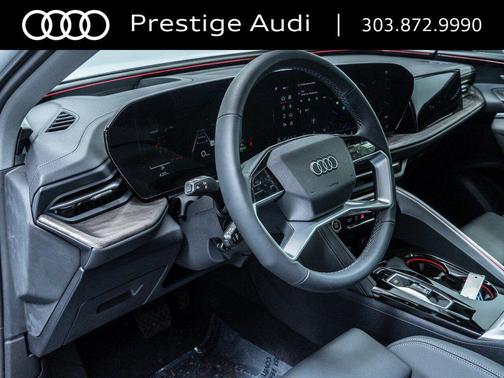 Glacier White Metallic 2025 Audi Q5 Premium Plus TFSI quattro S tronic
