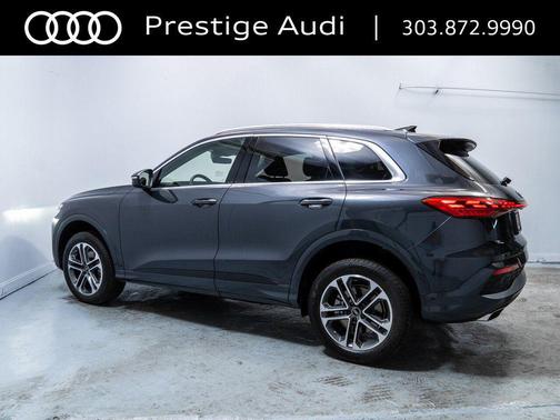 2025 Audi Q5 Premium TFSI quattro S tronic