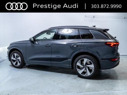 2025 Audi Q6 e-tron Premium Plus quattro