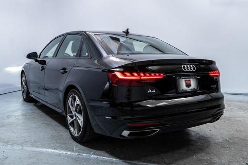 2025 Audi A4 45 S line Premium