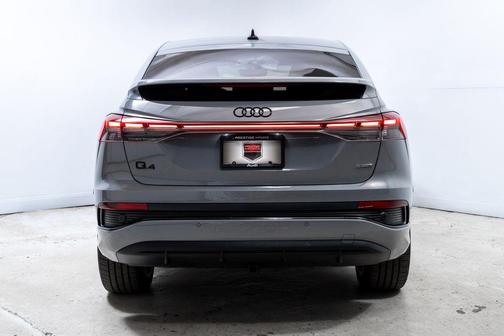 Pebble Gray 2023 Audi Q4 e-tron Sportback Prestige 50 quattro