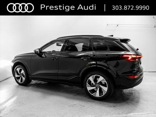 2025 Audi Q6 e-tron Premium Plus quattro