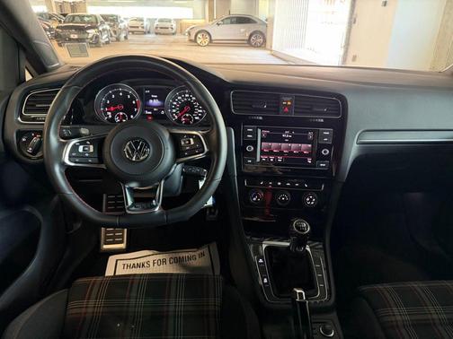 Deep Black Pearl 2019 Volkswagen Golf GTI 2.0T S 4-Door