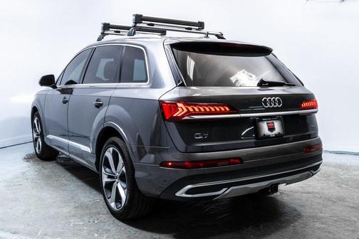 2021 Audi Q7 55 Premium Plus