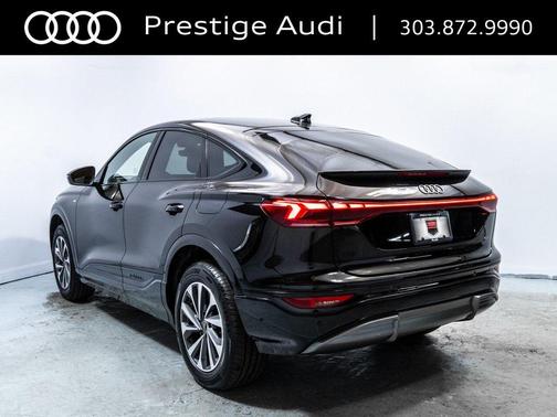 2025 Audi Q6 e-tron Premium Plus