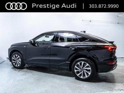2025 Audi Q6 e-tron Premium Plus