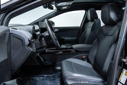 Deep Black 2024 Volkswagen ID.4 AWD Pro S