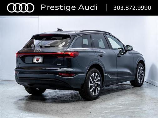 2025 Audi Q6 e-tron Premium Plus quattro