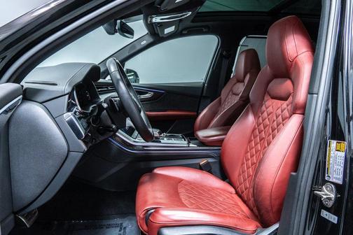 2022 Audi SQ7 4.0T Premium Plus