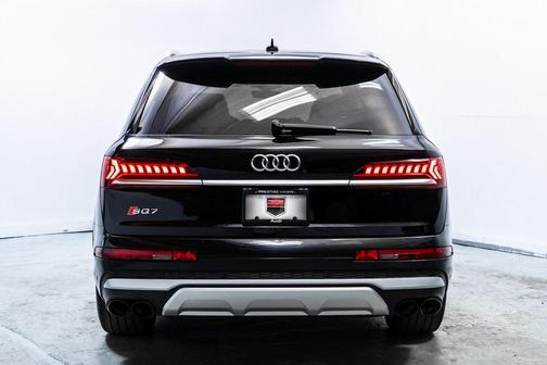 2022 Audi SQ7 4.0T Premium Plus