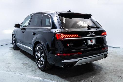 2022 Audi SQ7 4.0T Premium Plus