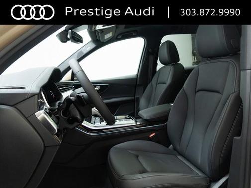 2025 Audi Q7 55 Premium Plus